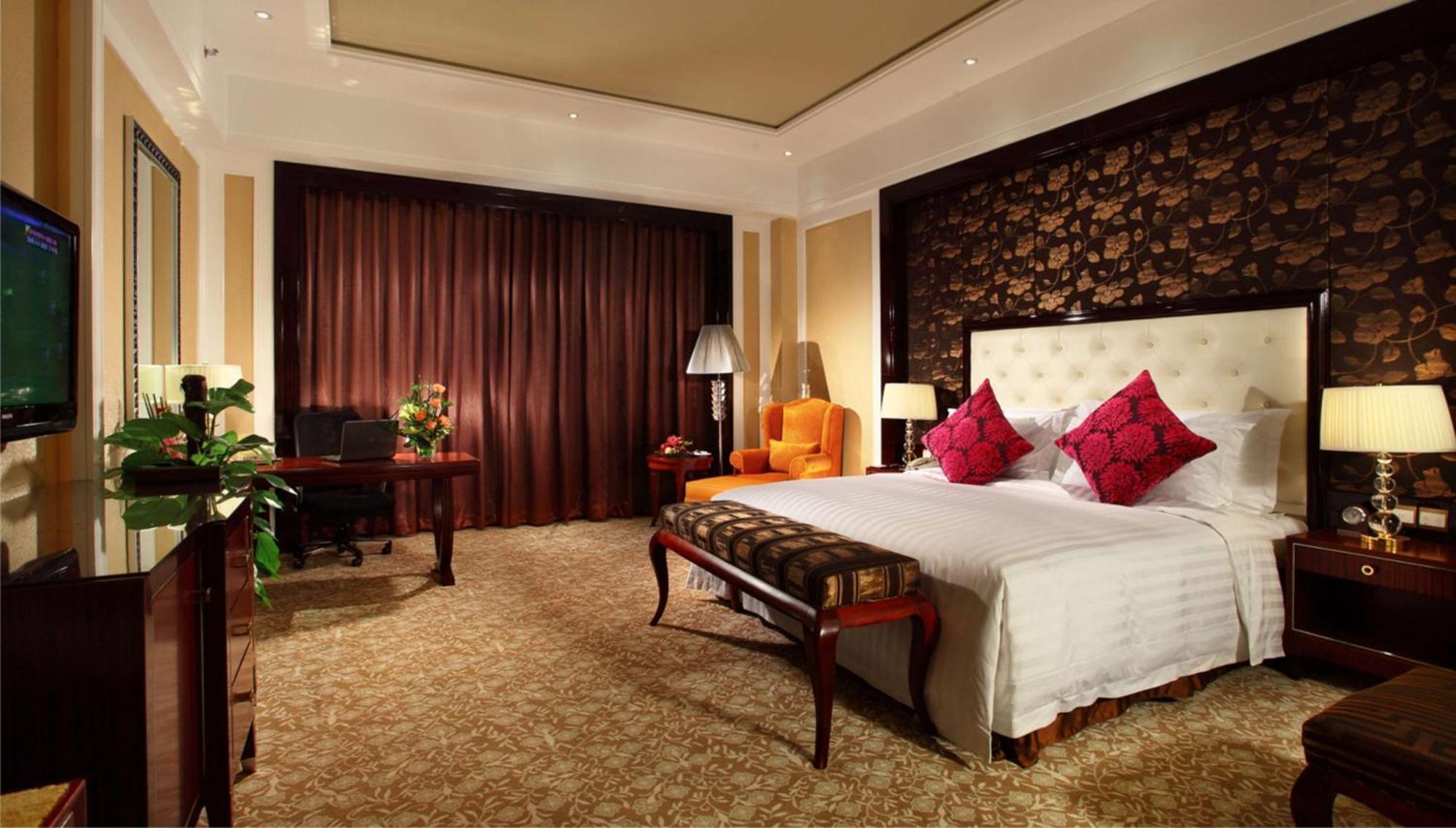 Wyndham Grand Plaza Royale Palace Chengdú Exterior foto