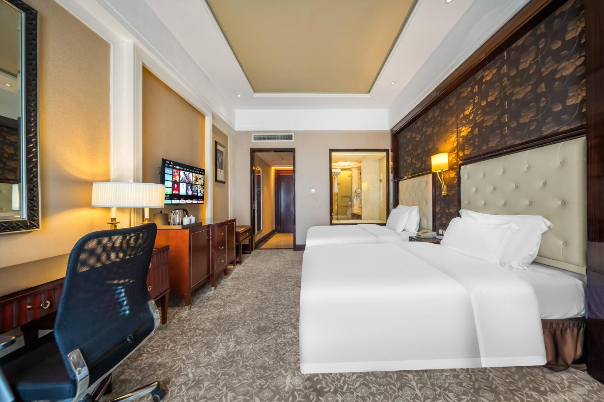 Wyndham Grand Plaza Royale Palace Chengdú Exterior foto